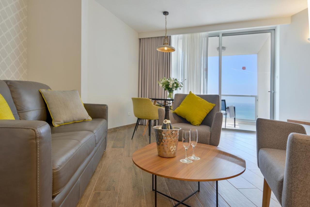 Hod Hasharon Luxury Apartment Herzliya Экстерьер фото