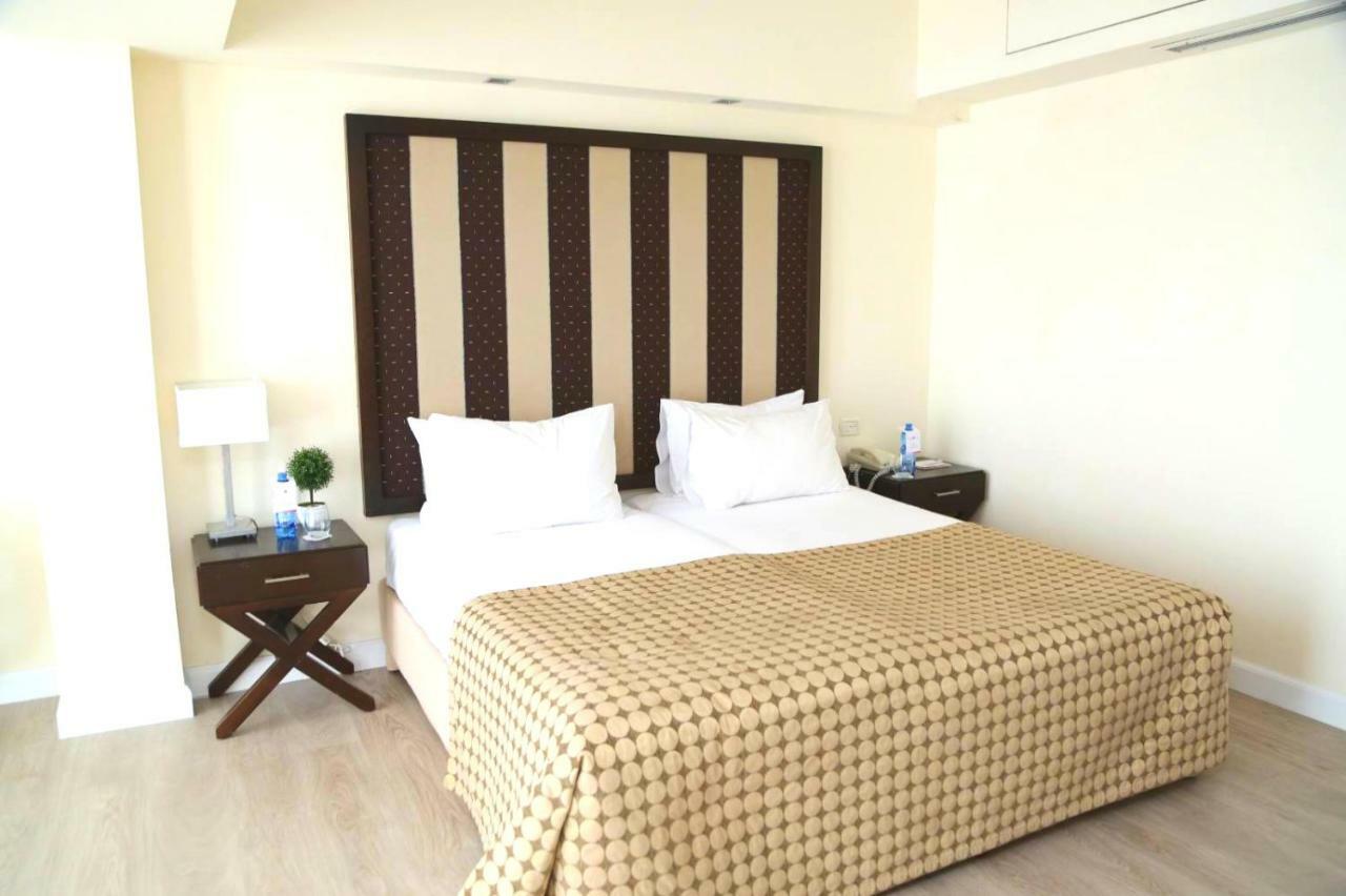 Hod Hasharon Luxury Apartment Herzliya Экстерьер фото